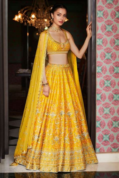 sexy lehanga|Modern Designer Lehengas for Women 